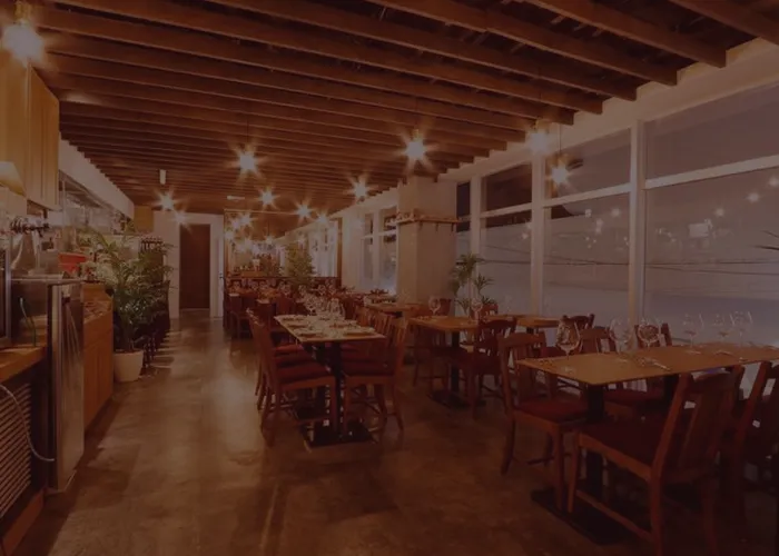 ボタン：リザラン三軒茶屋店